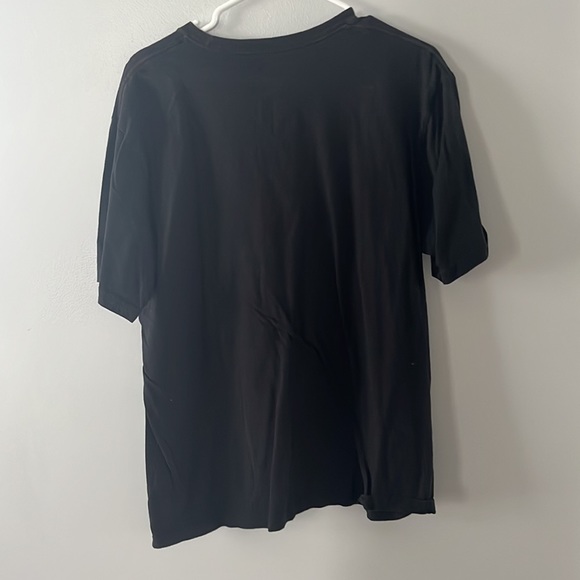 Black north face T-shirt - Picture 2 of 2